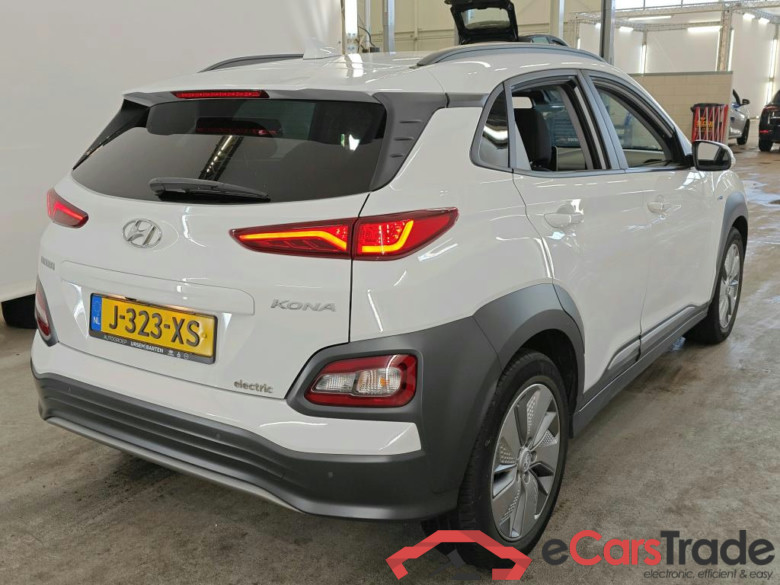 Hyundai KONA Fashion Electric 64 kWh 5d #2