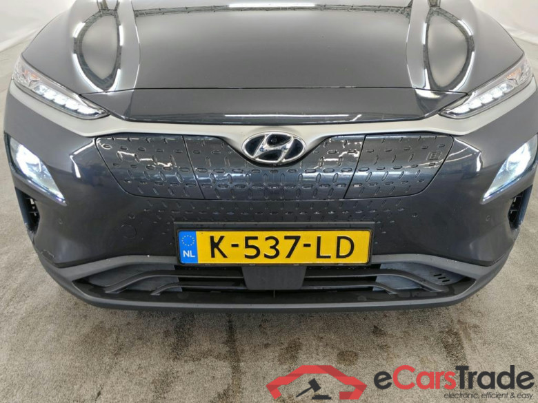 Hyundai KONA Limited Electric 64 kWh 5d #5