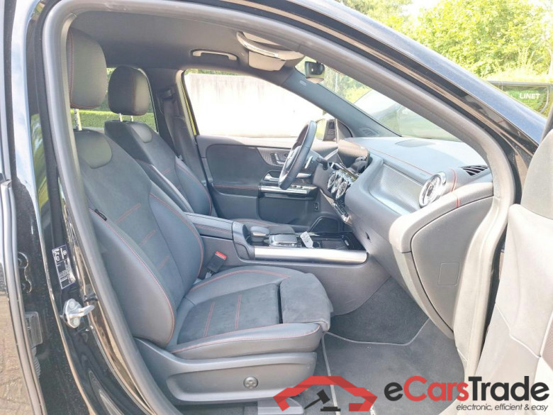 MERCEDES - MER EQA 300 4MATIC AMG Line 228PK Pack Premium & Night & Driving Assistant  * ELECTRIC * #3