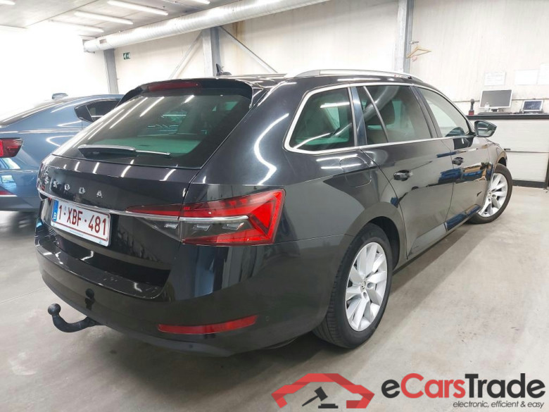 SKODA - SKO SUPERB COMBI CRTDI 150PK DSG7 Style Pack Safety & Style Premium II & Corporate Plus & Matrix LED & Adaptive Cruise & Safety Pack #2