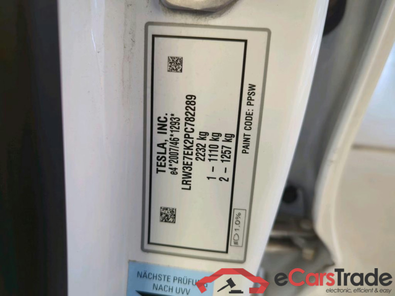 TESLA Model 3 Langstreckenbatt. Allradantrieb Dual Motor 4d 366kW #4