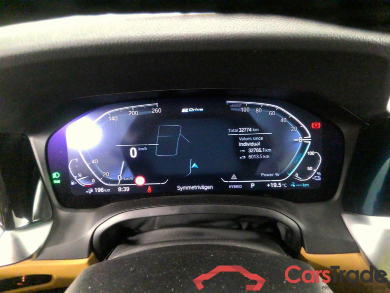 330e xDrive Connected Aut #6