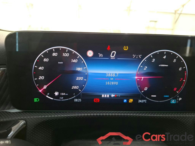 MERCEDES-BENZ Classe A Compact / 2022 / 5P / Berline A 200 Business Line 7G-DCT #6