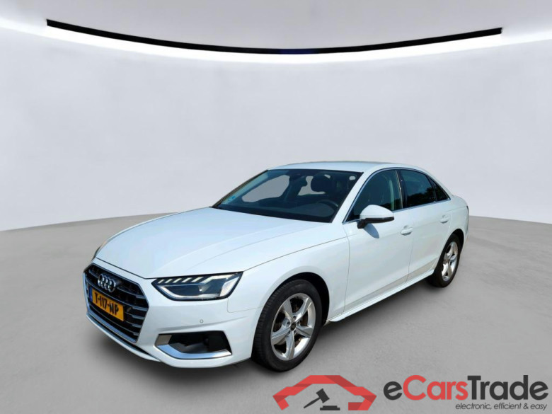 AUDI A4 LIMOUSINE 110 kW #1