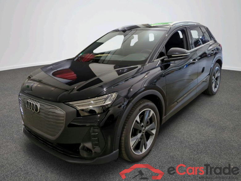 Q4 e-tron 40 e-tron #1