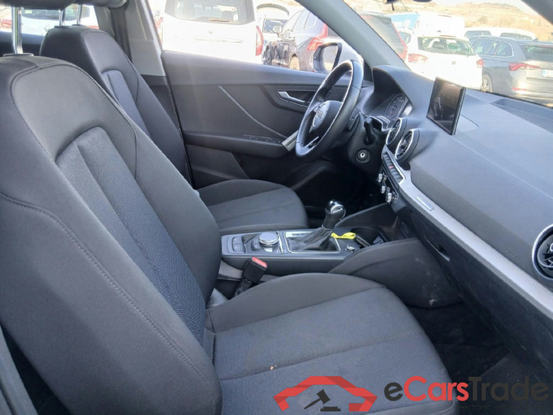 AUDI Q2 / 2020 / 5P / todoterreno Advanced 35 TFSI 110kW (150CV) S tronic (AC) #6