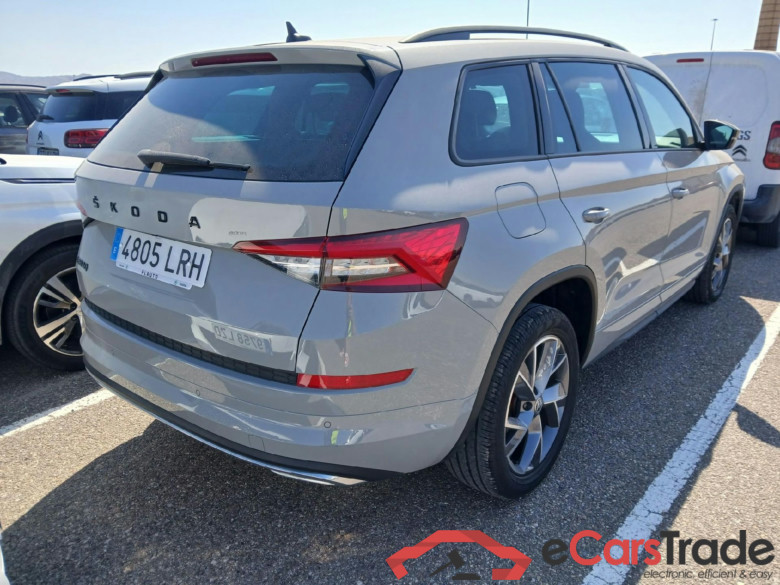 SKODA Kodiaq / 2016 / 5P / todoterreno 1.5 TSI 110KW (150cv) 4x2 Sportline #2