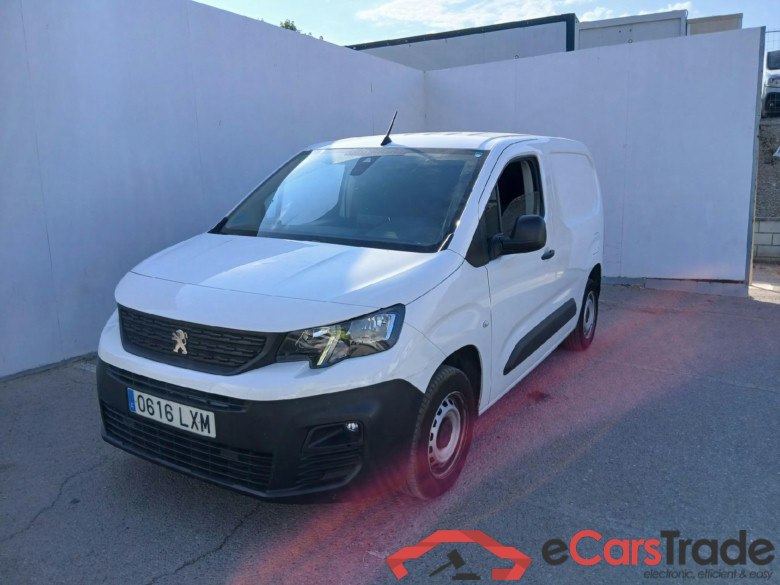 PEUGEOT Partner / 2018 / 4P / furgón derivado de turismo Premium Standard 600kg BlueHDi 73kW