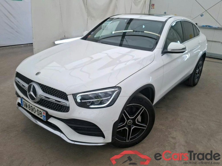 MERCEDES-BENZ GLC Coupe / 2019 / 5P / Coupé GLC 300 e AMG Line 4Matic