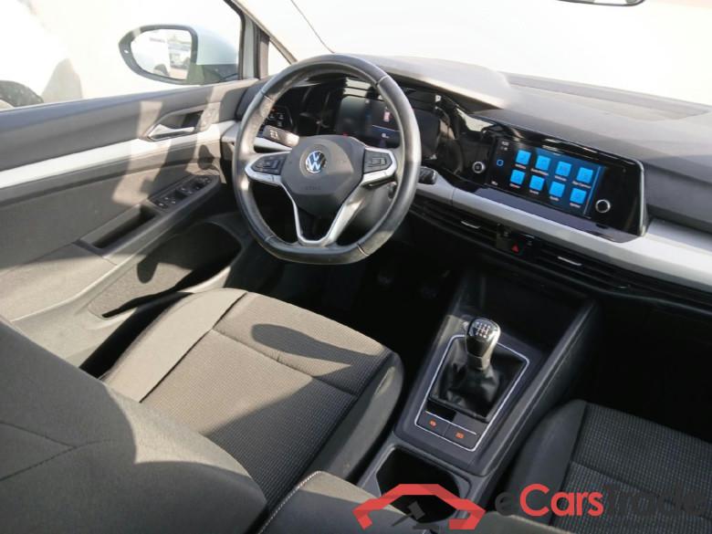 VOLKSWAGEN Golf / 2020 / 5P / berlina con portón 1.0 TSI 81kW (110CV) #3