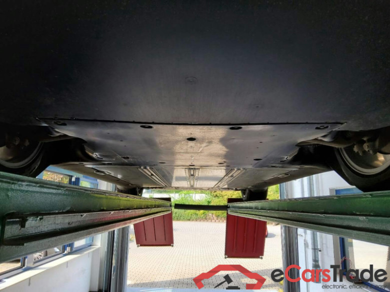 Tesla Model Y DE - SUV5, Maximale Reichweite RWD, 2024 - 2025 #5