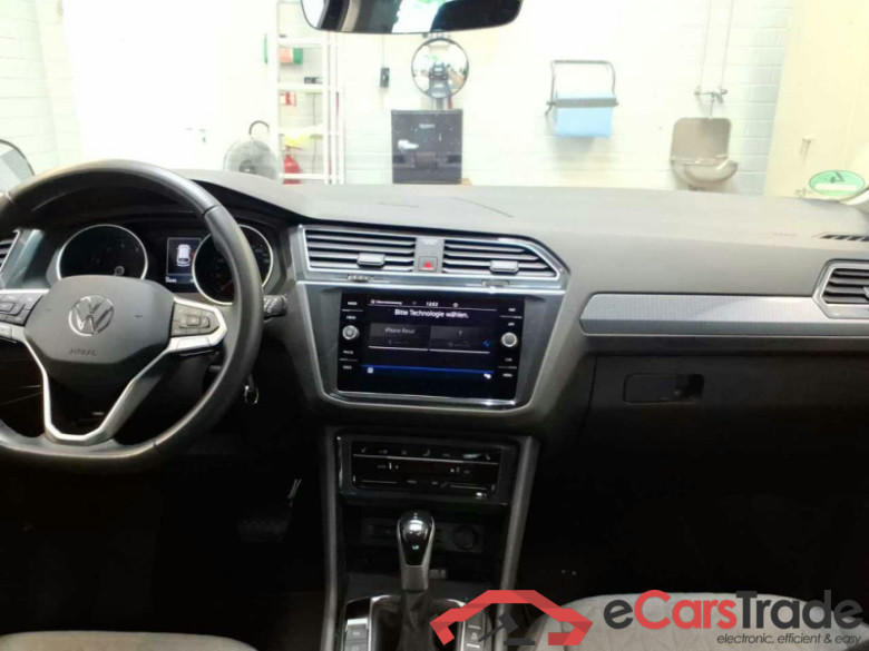 Volkswagen Tiguan (AX1)(07.2020->2024) DE - SUV5 1.5 TSI BMT/Start-Stopp EU6d, Life OPF, (Facelift) 2020 - 2023 #6
