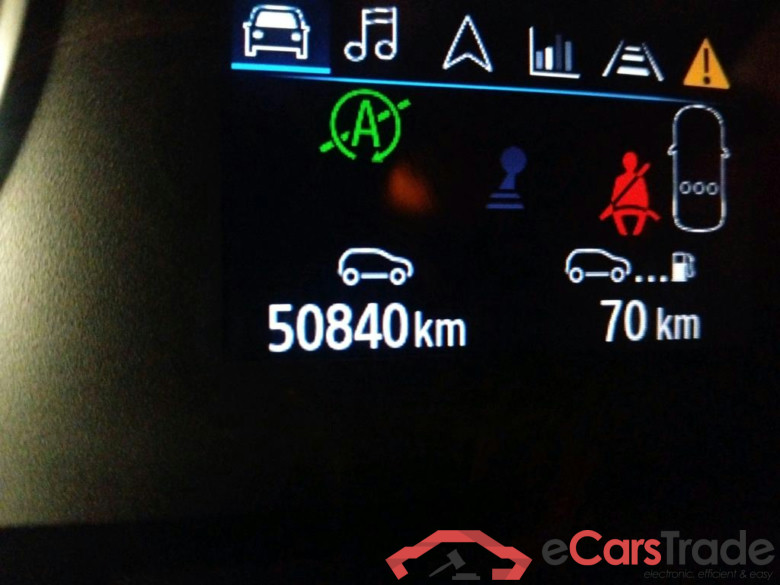 RENAULT Clio / 2019 / 5P / berlina con portón Equilibre Blue dCi 74kW (100CV) #5