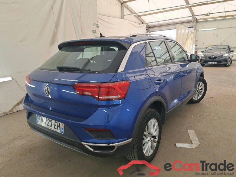 VOLKSWAGEN T-Roc / 2017 / 5P / SUV 1.6 TDI 115 LOUNGE BUSINESS #3