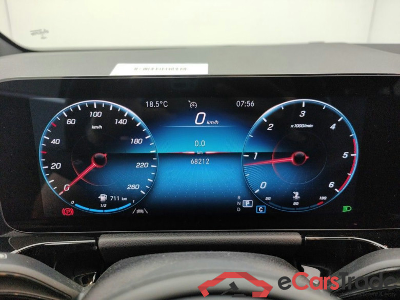 Mercedes-Benz GLA GLA 180 d Business Solution 5d #6