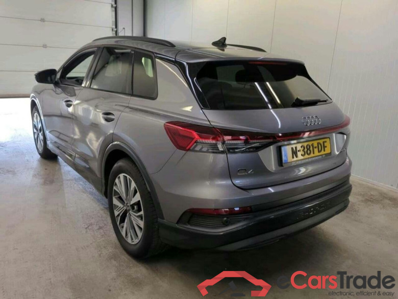 AUDI Q4 e-tron 35 L ed. Adv. 55 kWh #6