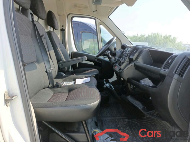 PEUGEOT Boxer / 2014 / 4P / furgón Pack 335 L2 H2 BHDI 103kW (140CV) S&S #6