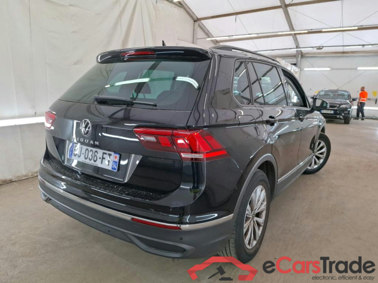 VOLKSWAGEN Tiguan / 2020 / 5P / SUV 1.5 TSI 130 BMV6 Life Busines #3