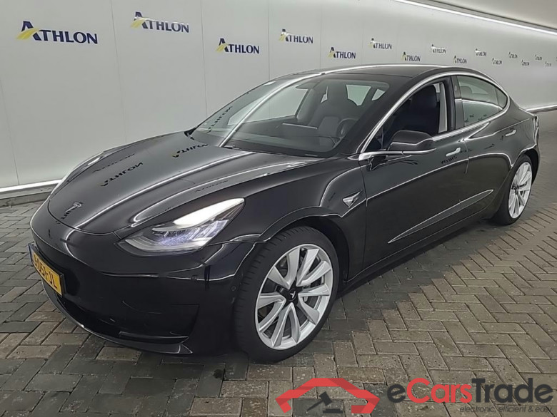 Tesla Model 3 Standard Range Plus RWD 4D 225kW #1