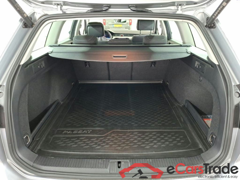 VOLKSWAGEN Passat Variant 1.5 TSI 7-DSG Business 5D 110kW #5
