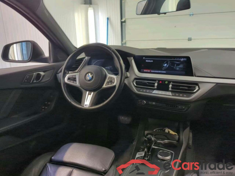 BMW 1-serie 120i Executive Ed. #3