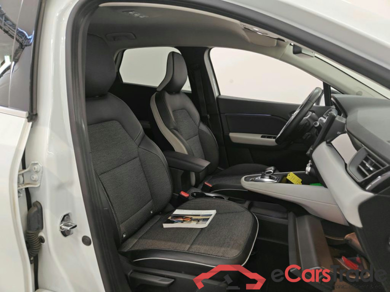 Renault Captur TCe 140 EDC GPF Intens 5d #3