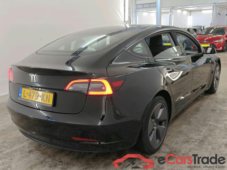 Tesla Model 3 Standard Range Plus RWD 4d #2