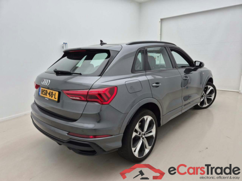 AUDI Q3 45 TFSI E S EDITION #2