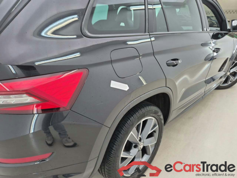 SKODA KODIAQ 2.0 TSI 4X4 SPORTLINE BNS DSG #4