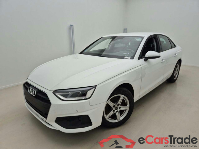 AUDI A4 30 TDI S-TRONIC