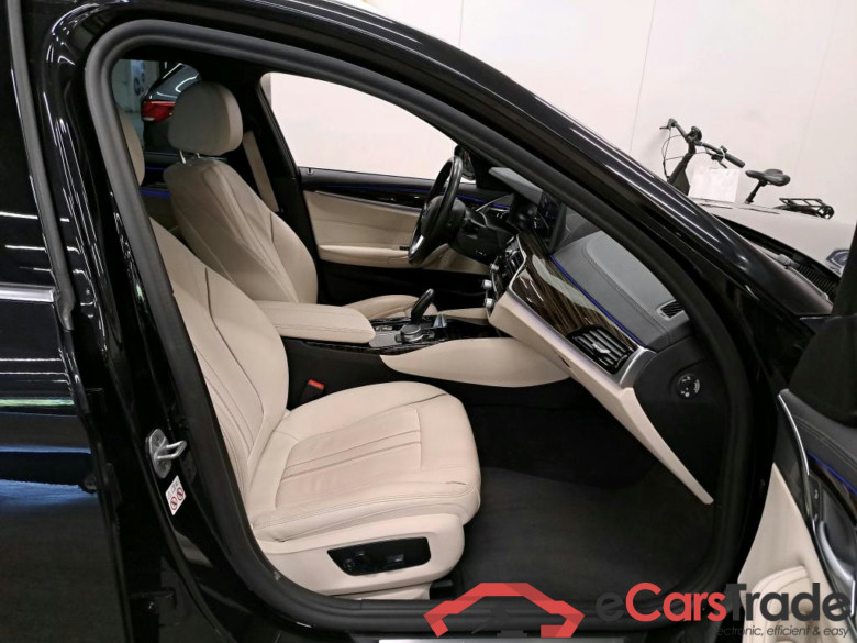BMW - BMW 5 TOURING 518dA 150PK Business Edition Luxury Line & Dakota Heated Seats & Heated Steering Wheel & Parking Assistant Pack #3