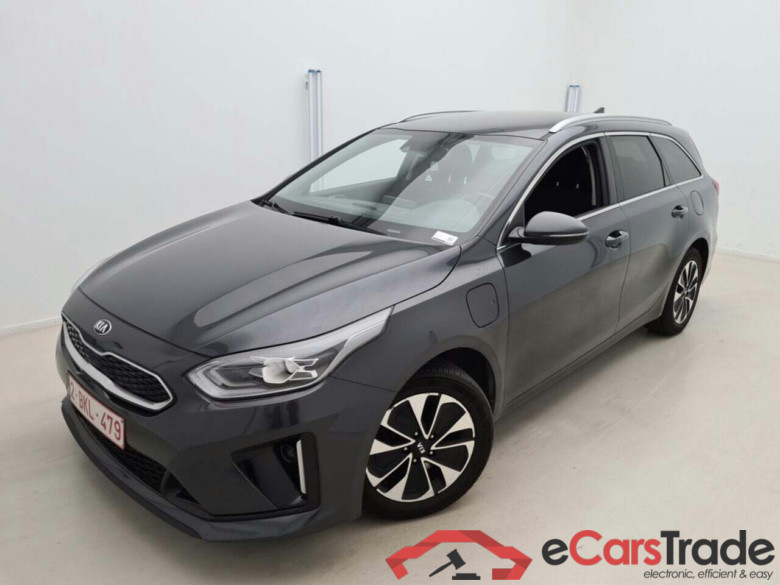 KIA CEED 1.6 GDI PHEV BUSINESS LINE DCT