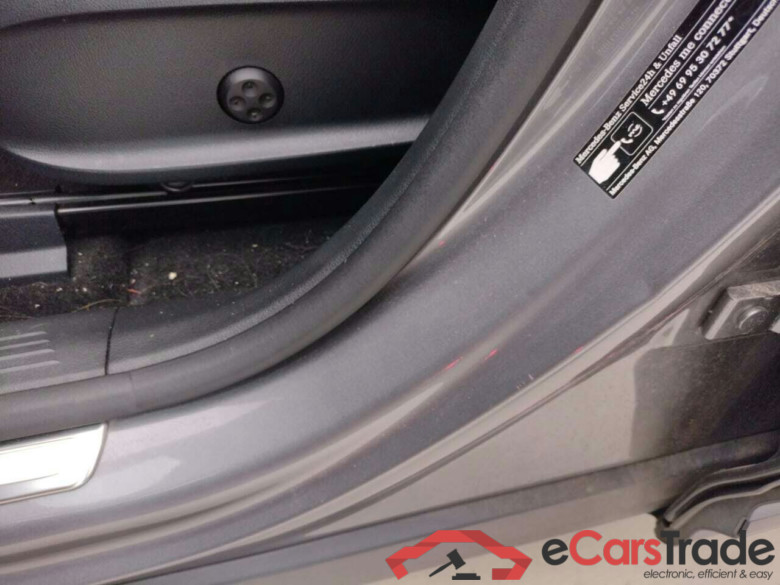 MERCEDES-BENZ EQB DYNAMIC SELECT #6