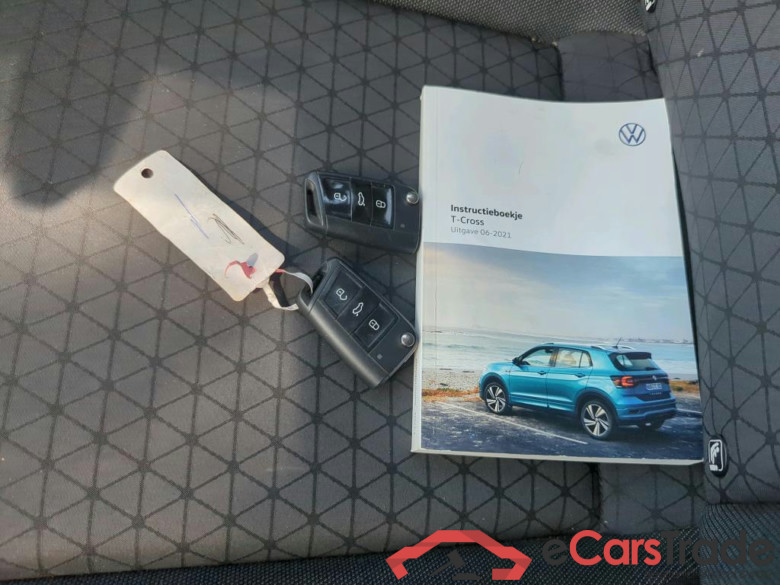 VOLKSWAGEN T-Cross 70 kW #6