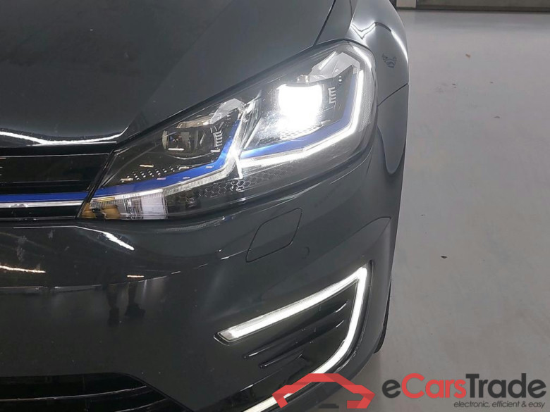 VOLKSWAGEN e-Golf 100 kW #4