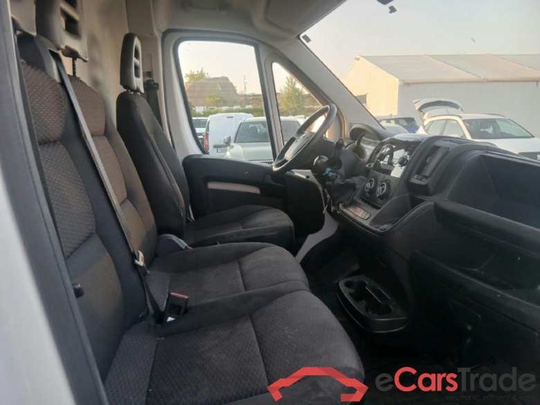 OPEL Movano / 2021 / 4P / furgón  Base L2H2 3.5T 2.2 BHDi 88kW #6