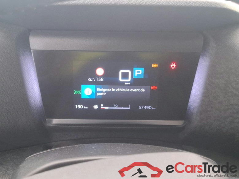 CITROEN C4 X / 2022 / 4P / Berline PureTech 130 S&S EAT8 Feel Pack #6