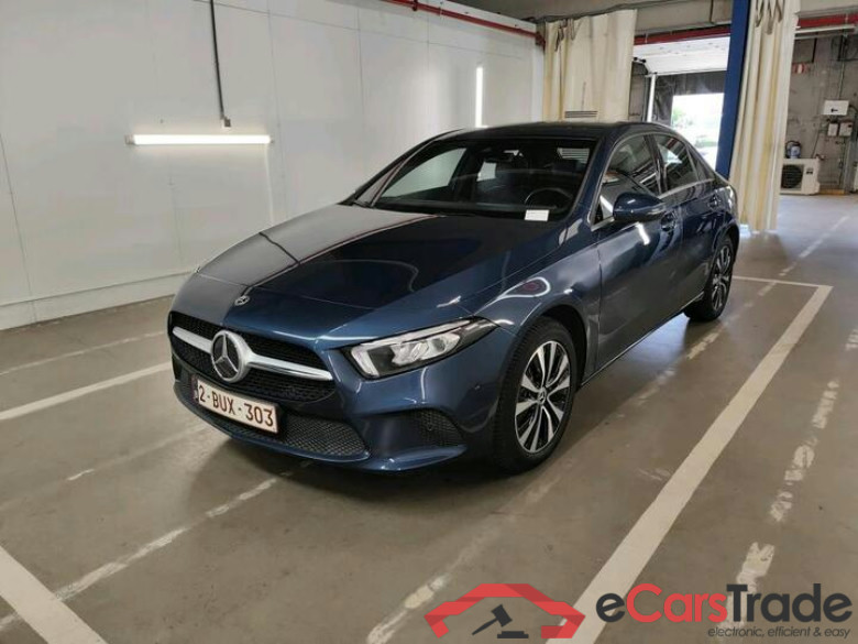 Mercedes A-Klasse Limousine A-Klasse Limousine A 250e Business Solution (PHEV) 160kW/218pk  4D/P Auto-8