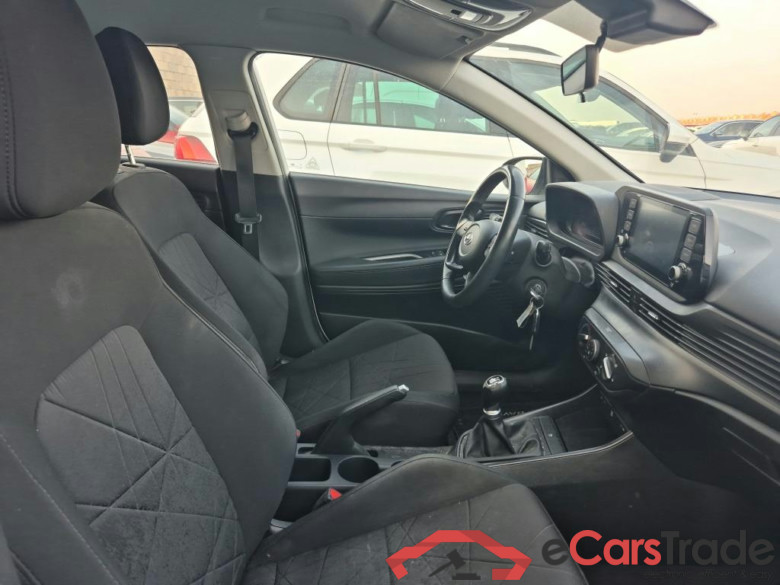 HYUNDAI Bayon / 2021 / 5P / todoterreno 1.2 MPI Maxx #6