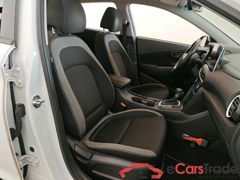 Hyundai KONA 1.6 GDI HEV Fashion 5d #3