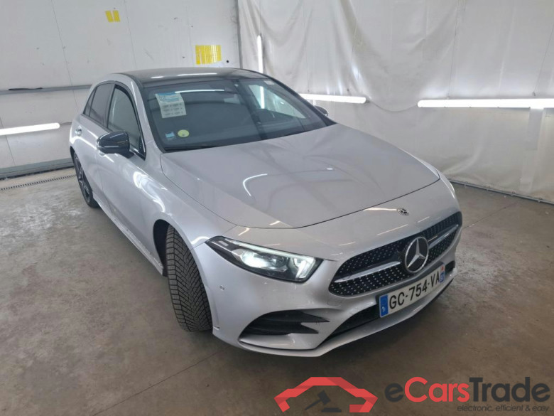 MERCEDES-BENZ Classe A Compact / 2018 / 5P / Berline A 200 d AMG Line 8G-DCT #4