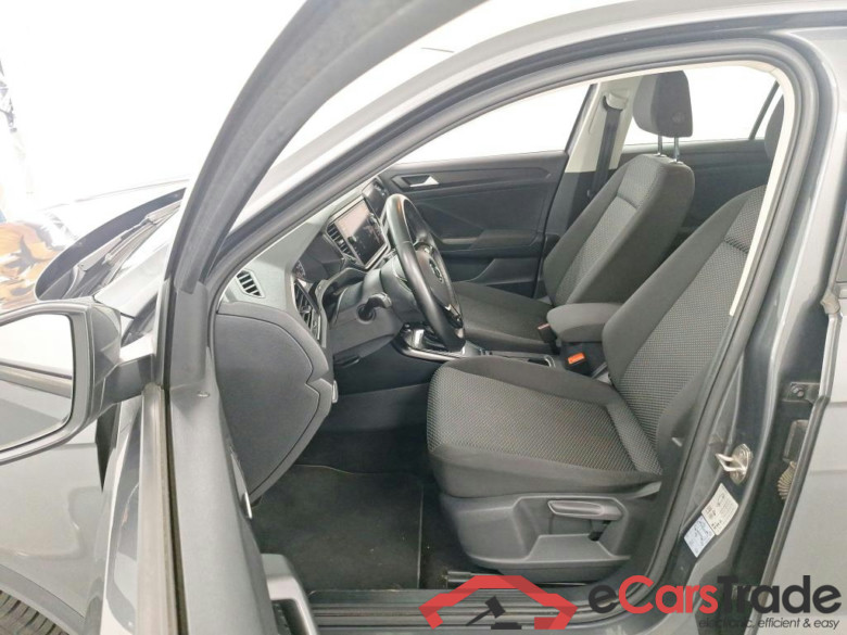 VOLKSWAGEN T-ROC 1.5 TSI DSG #5