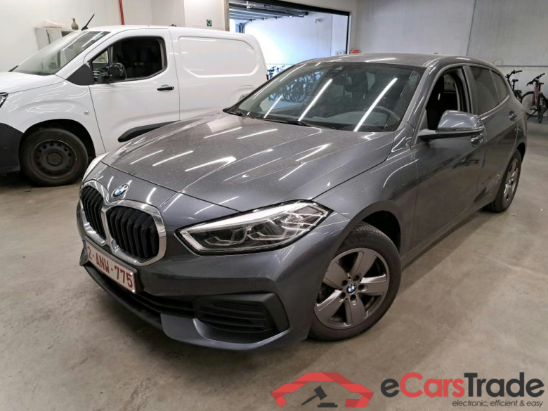BMW - BMW 1 HATCH 116dA 116PK Business Edition Advantage Pack Business & PDC Front & Rear