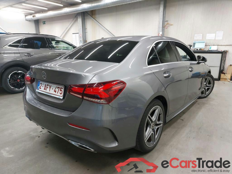 MERCEDES - MER A BERLINE 200d 150PK DCT Business Solution AMG & Pack Plus & Driving Assistant & Smartphone Intergation #2