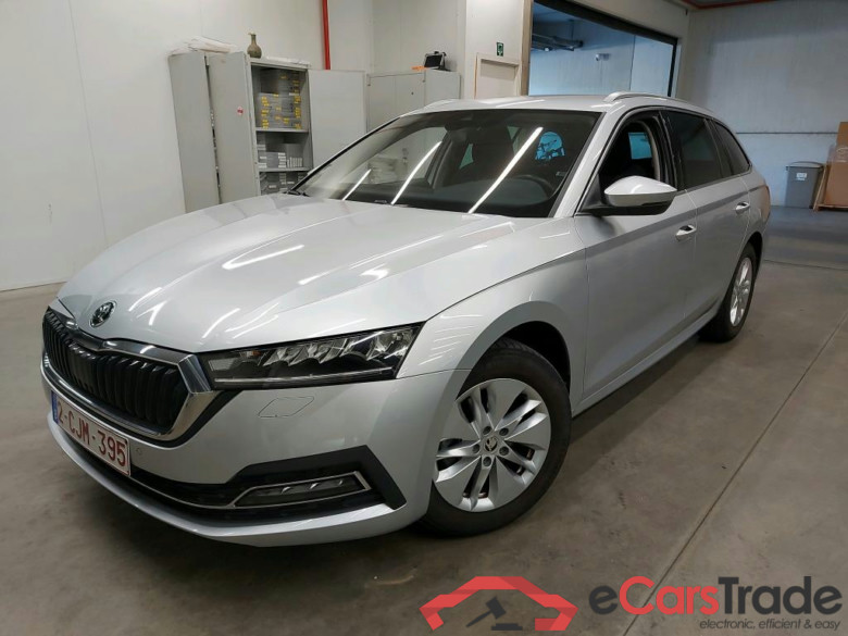 SKODA - SKO OCTAVIA COMBI TSI eTec 110PK DSG7 Clever & Pack Premium * PETROL *