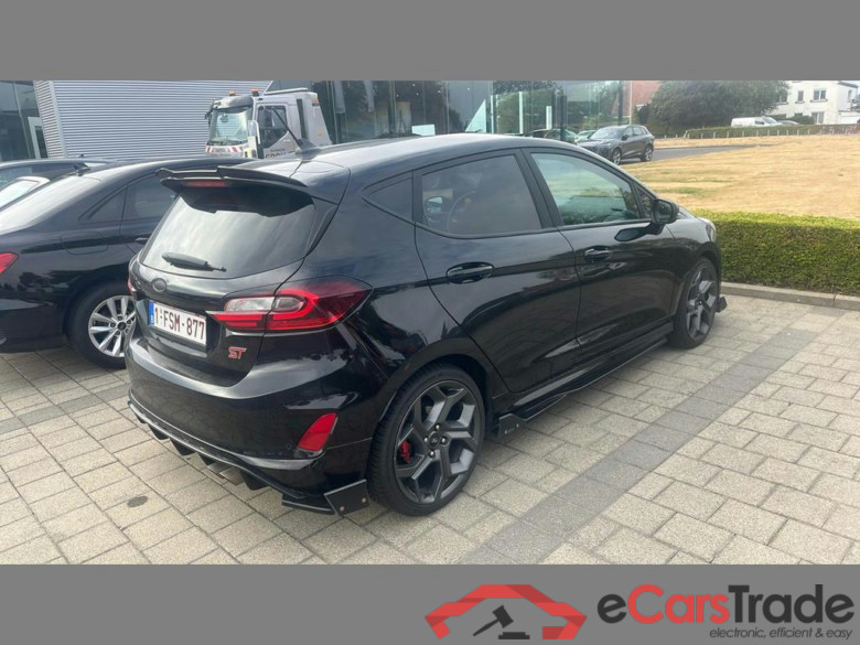 FORD Fiesta ST 1.5 EcoBoost Ultimate #3
