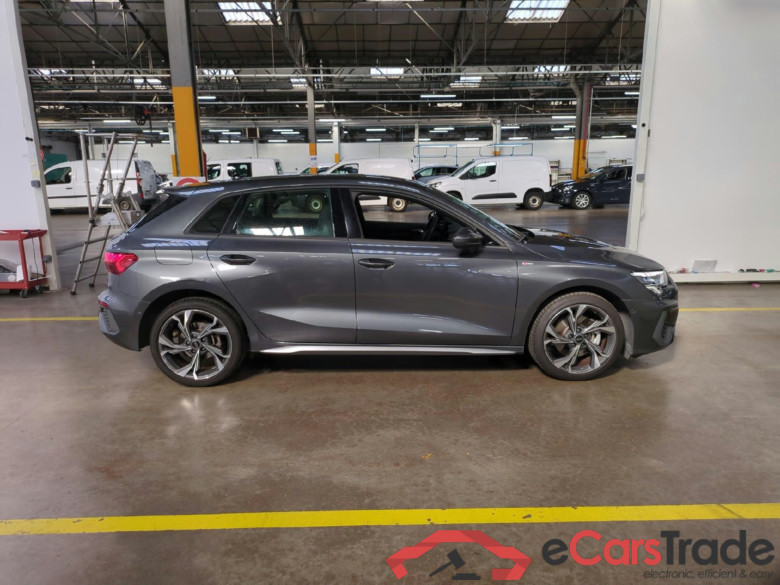 AUDI A3 Sportback / 2020 / 5P / Berline 40 TFSI e 204 S Tronic S Line #5