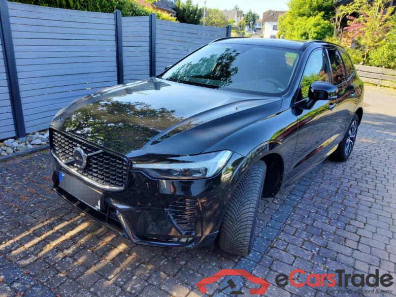 XC60 Plus Dark 2WD 2.0 B4 145KW AT8 E6d #1