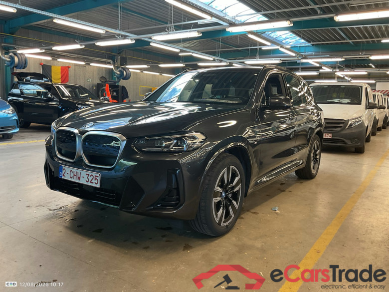 BMW IX3 80KWH AUTO