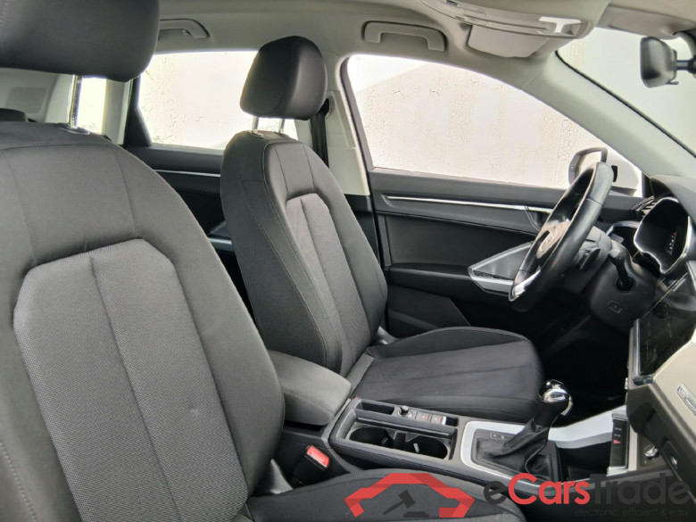 AUDI Q3 / 2018 / 5P / todoterreno Advanced 35 TDI 110kW (150CV) S tronic (AC2) #6